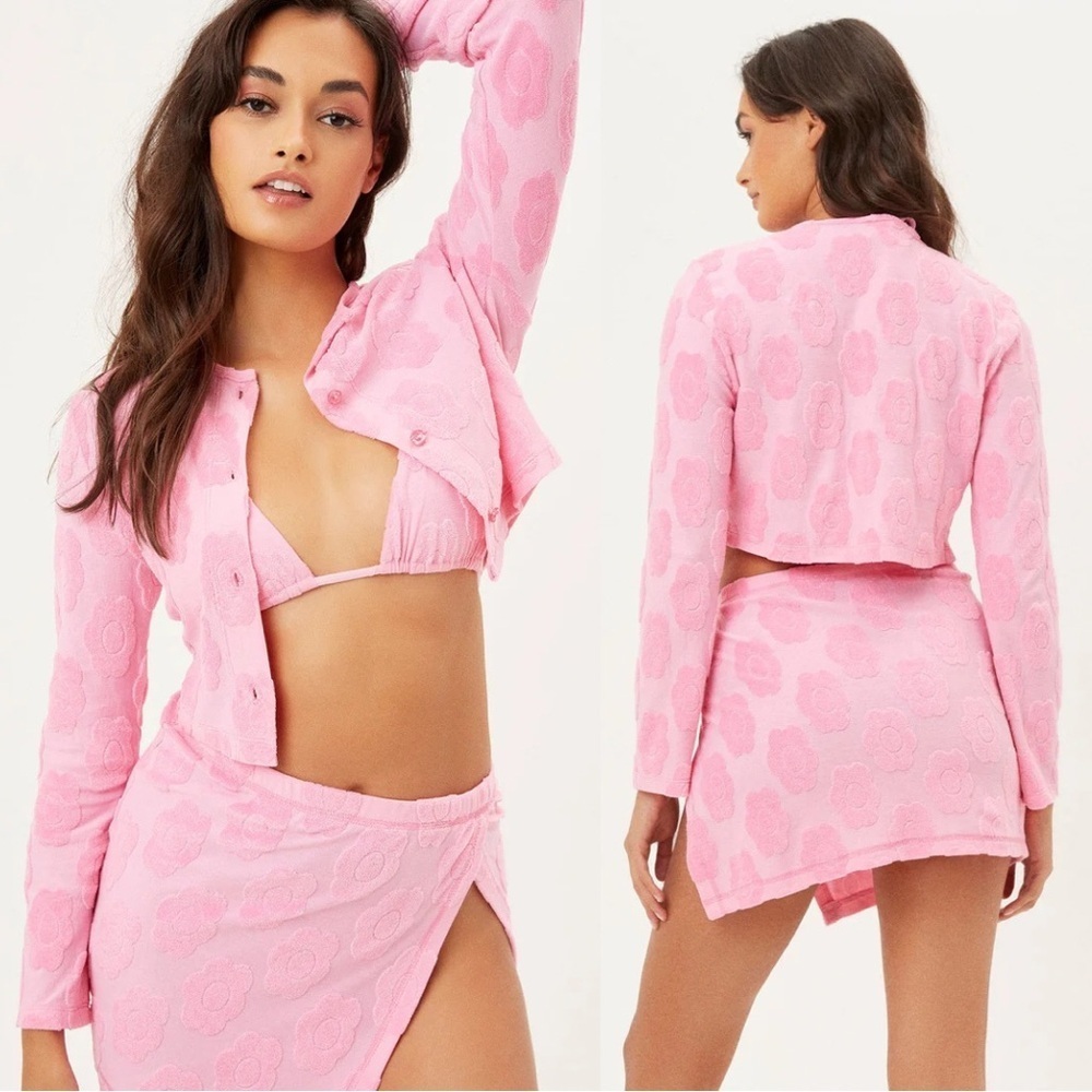 Frankies Bikinis Pink Floral Terry Cardigan and Wrap Skirt SET Size Medium NEW